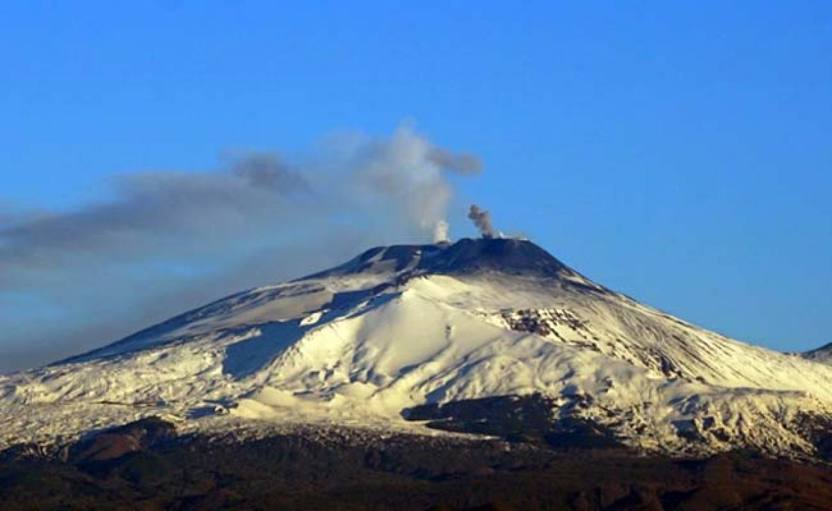 After Year Of Calm, Mount Etna Bursts Into Life